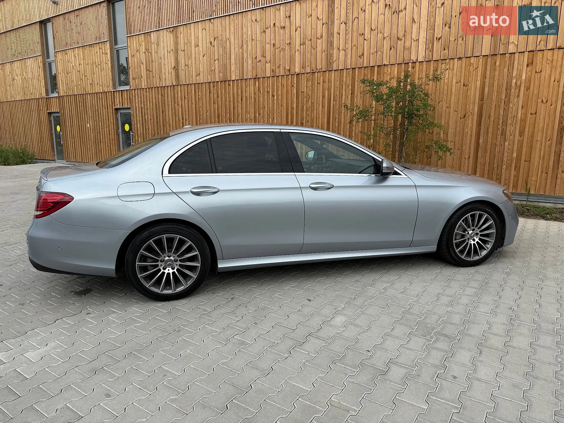 2017 Mercedes-Benz E-klasse - мініатюра 26