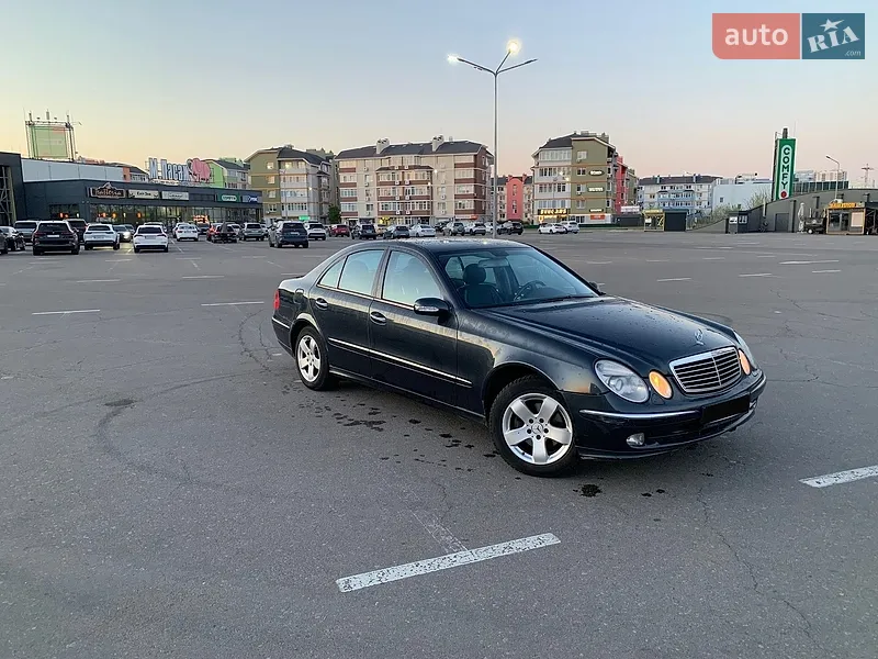 Mercedes-Benz E-Class 2003 VIN WDB2110061A415575 фото оголошення 16 з 47