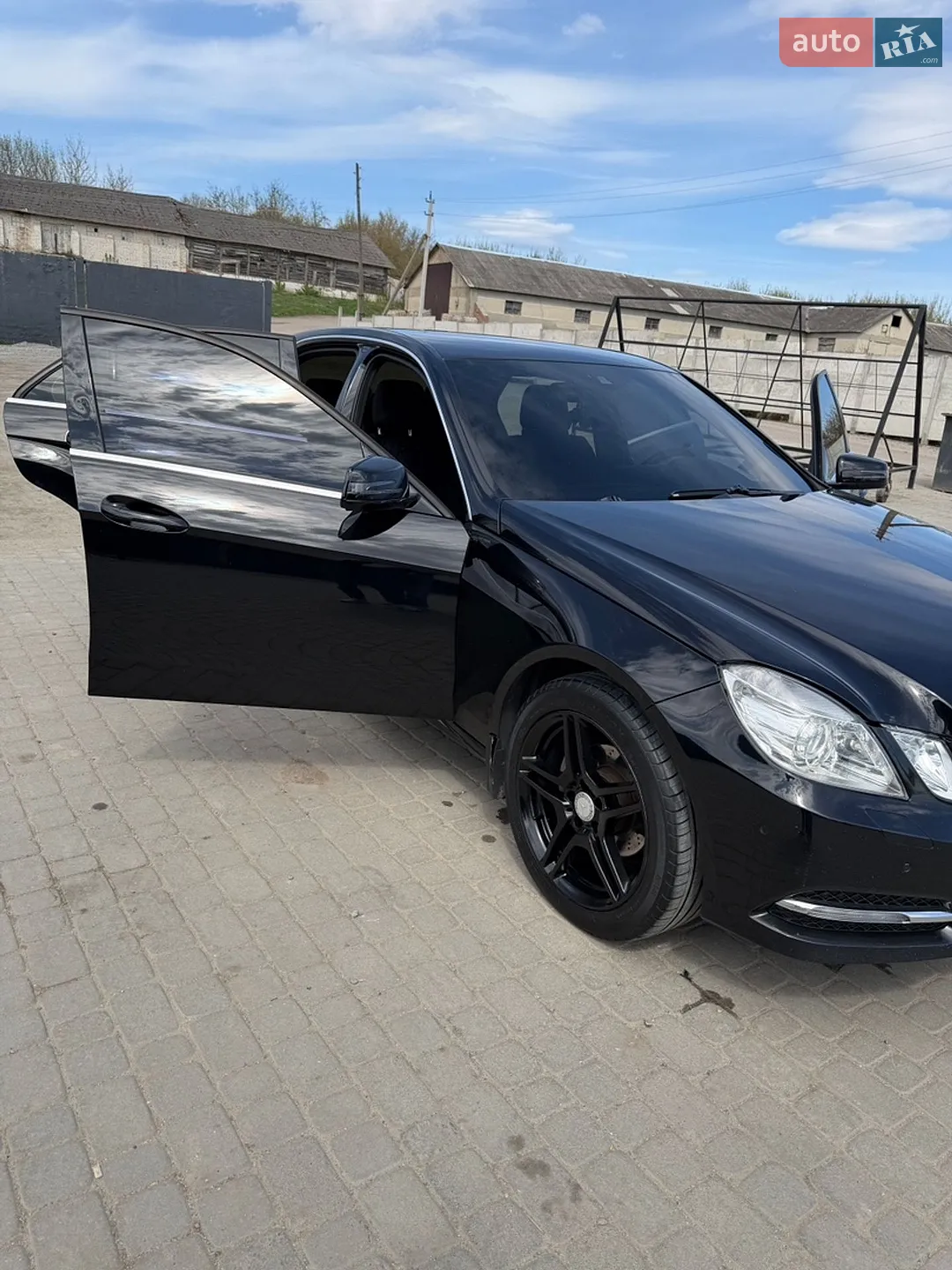 2012 Mercedes-Benz E-klasse - мініатюра 2