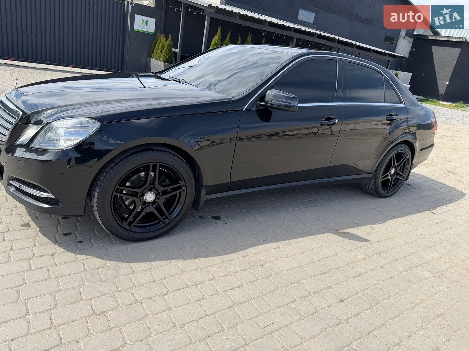 2012 Mercedes-Benz E-klasse - мініатюра 26