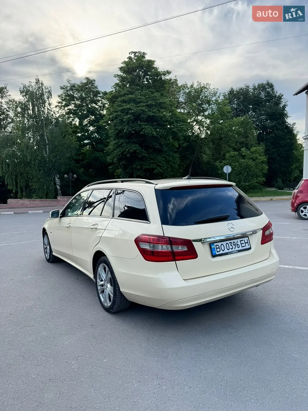 2011 Mercedes-Benz E-klasse - мініатюра 3