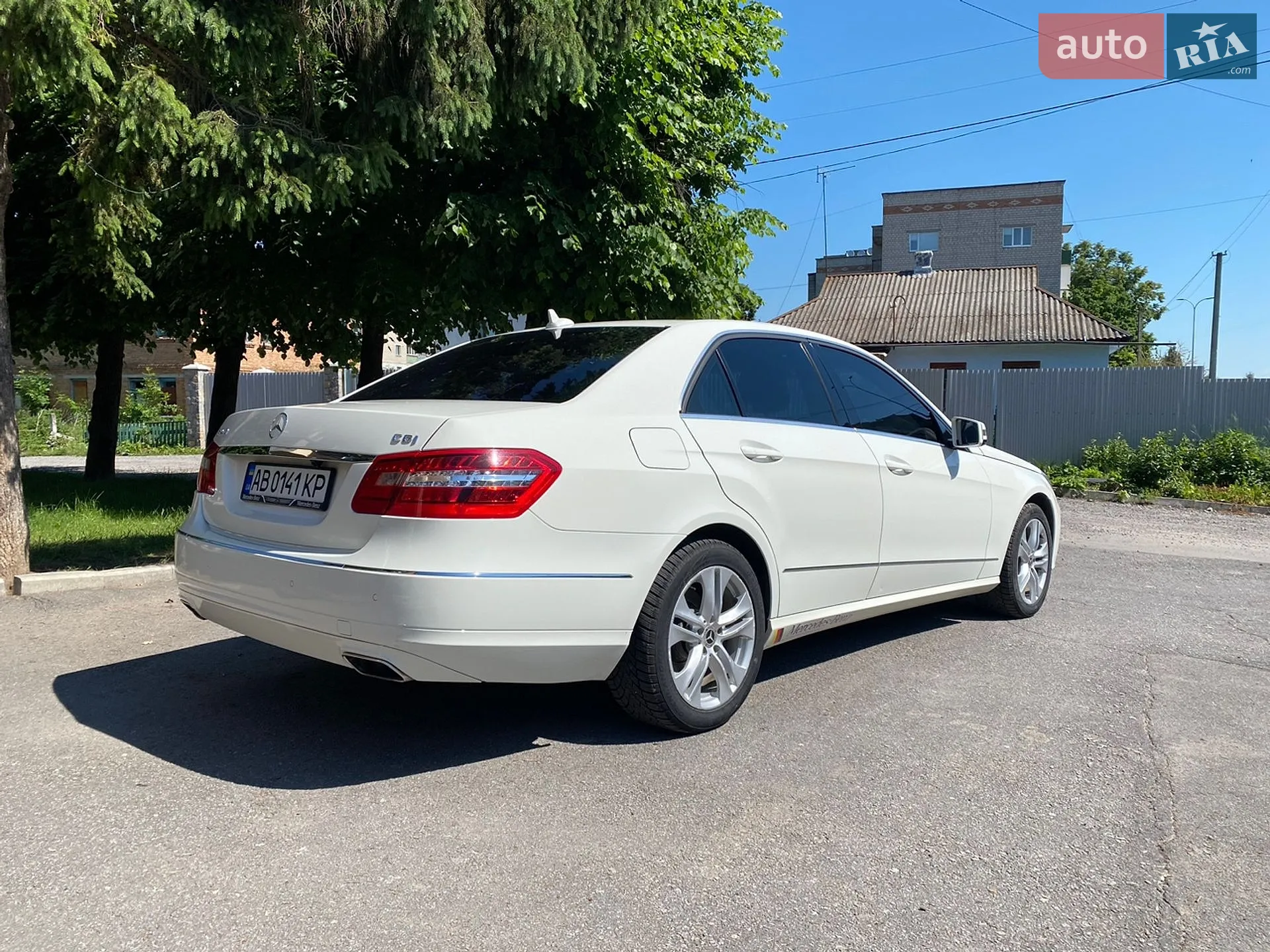 2012 Mercedes-Benz E-klasse - мініатюра 11
