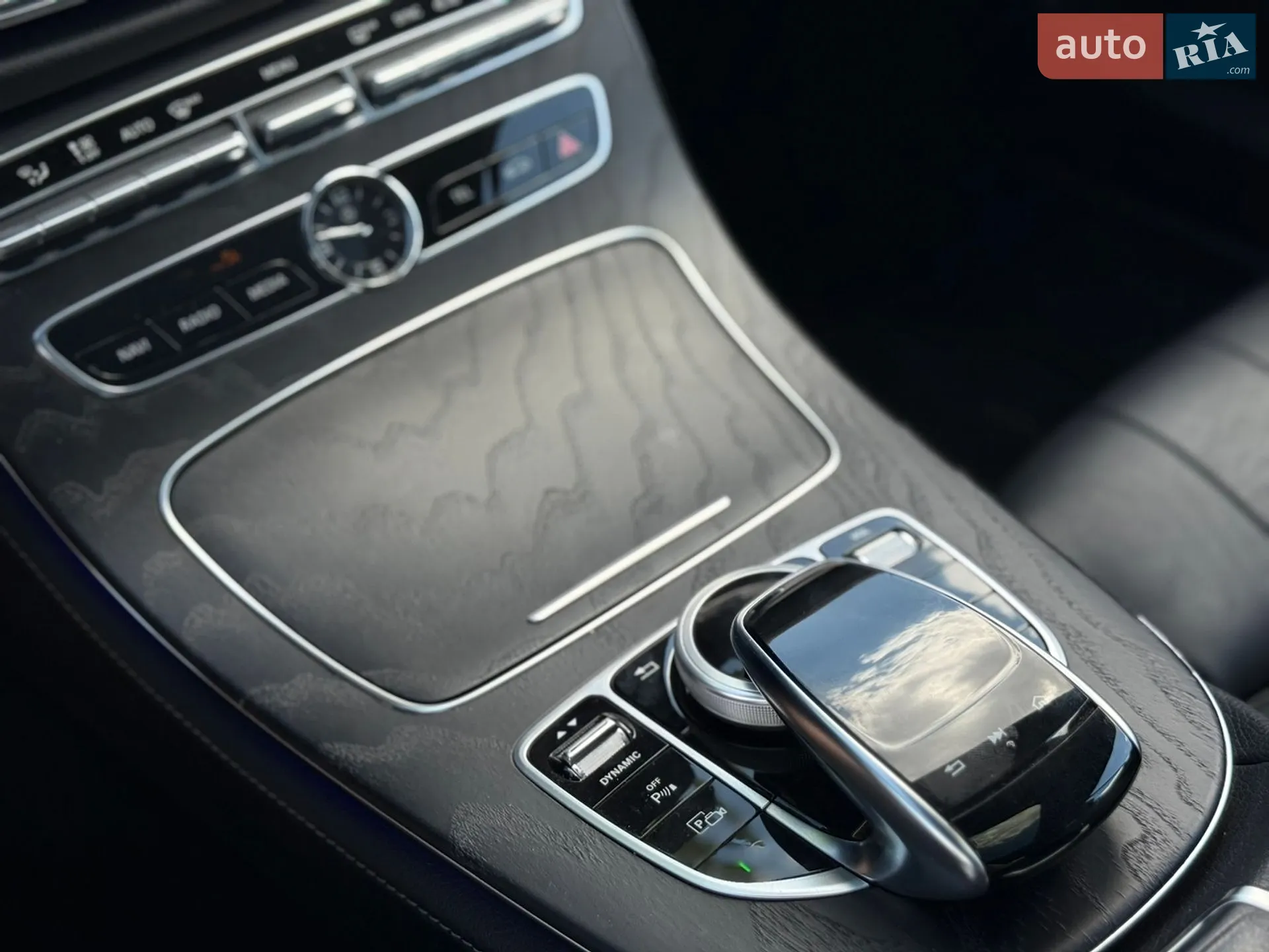 2020 Mercedes-Benz E-klasse - мініатюра 32