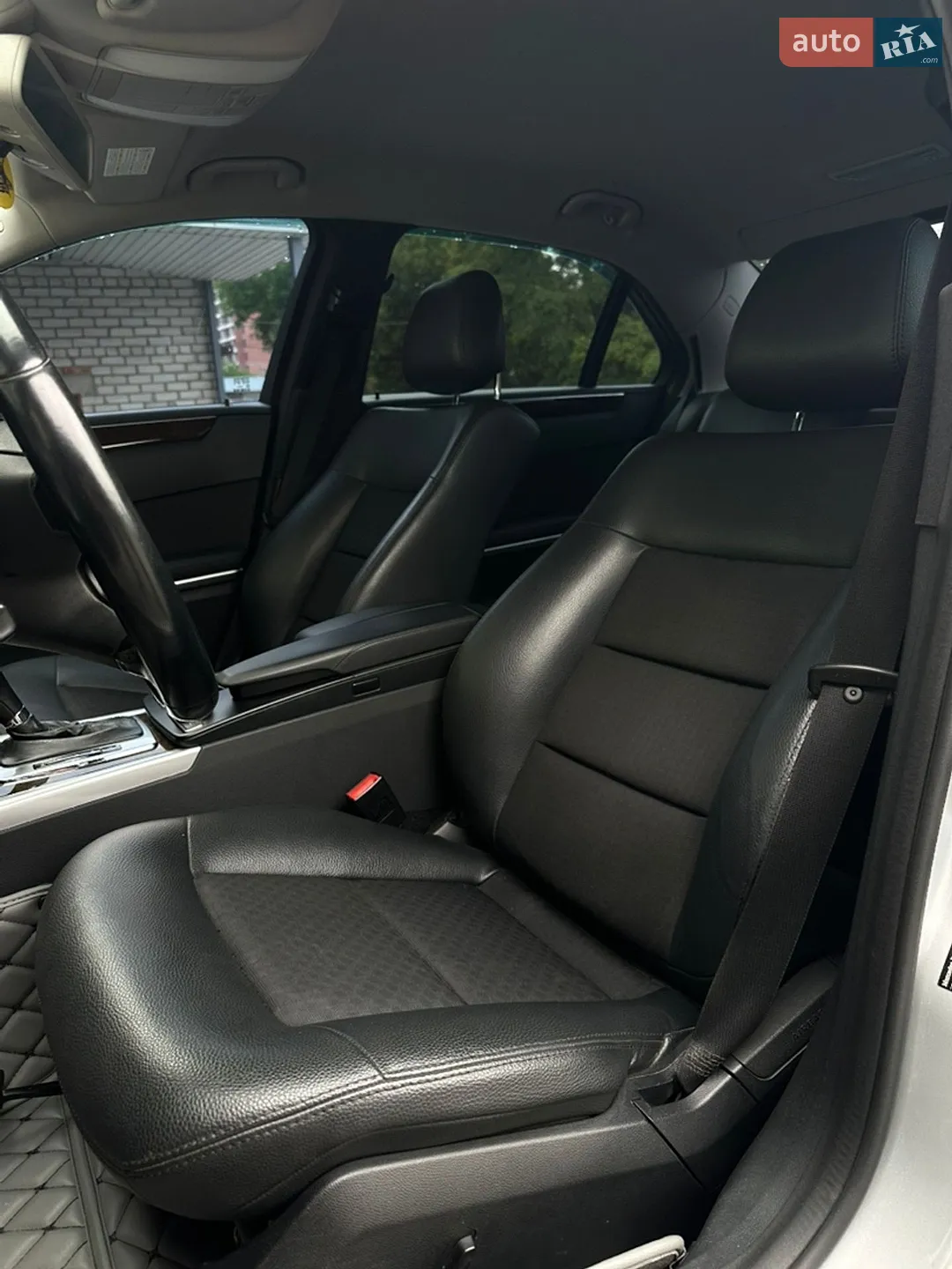 2010 Mercedes-Benz E-klasse - мініатюра 11