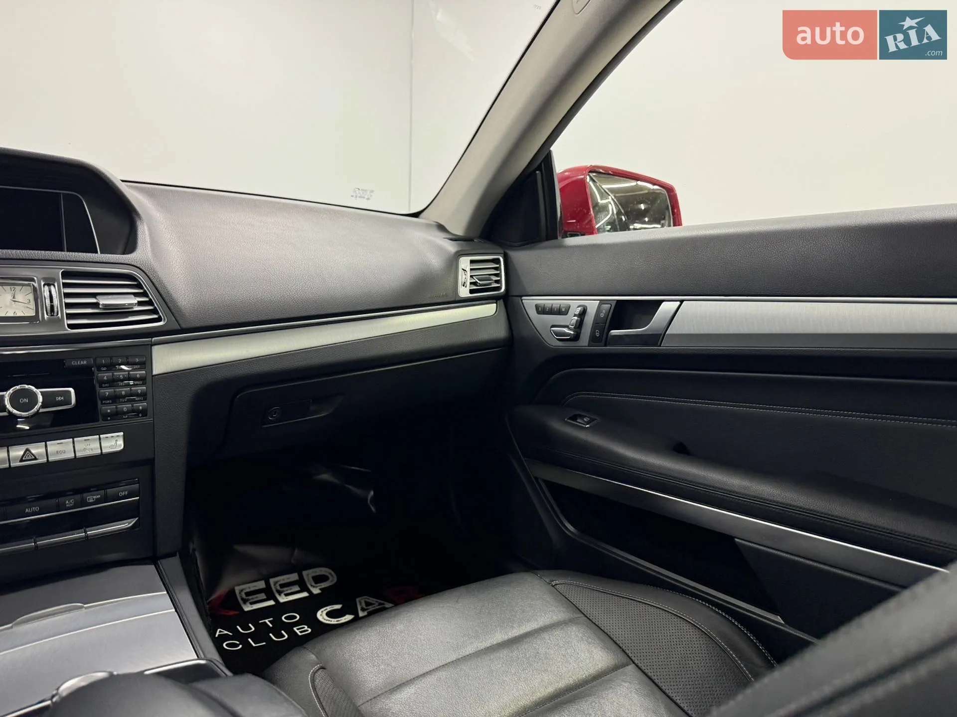 2013 Mercedes-Benz E-klasse - мініатюра 34