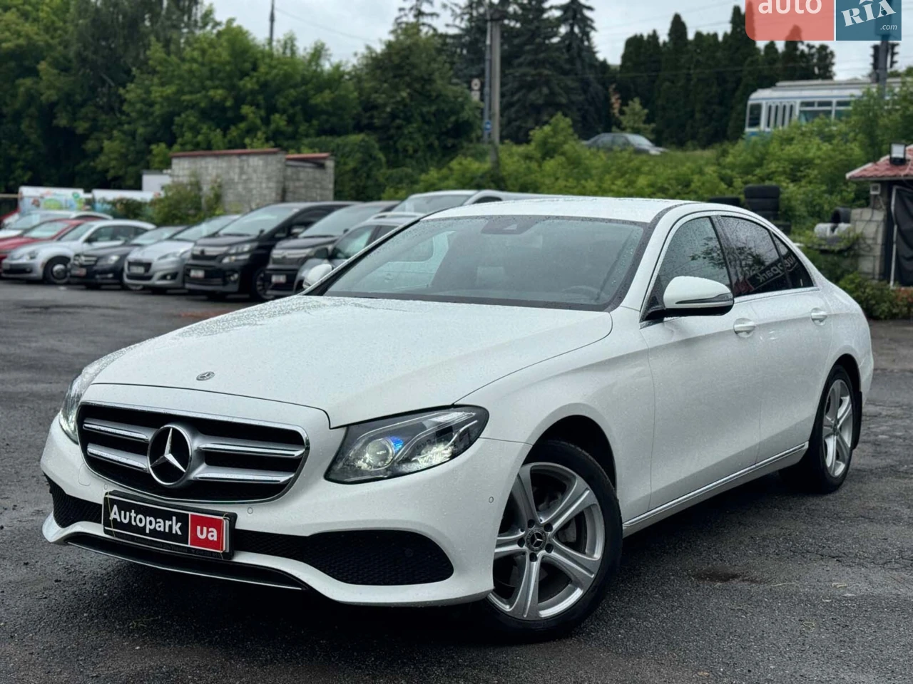 2016 Mercedes-Benz E-klasse - мініатюра 35