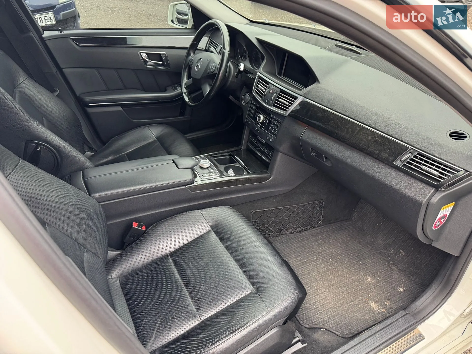 2010 Mercedes-Benz E-klasse - мініатюра 25