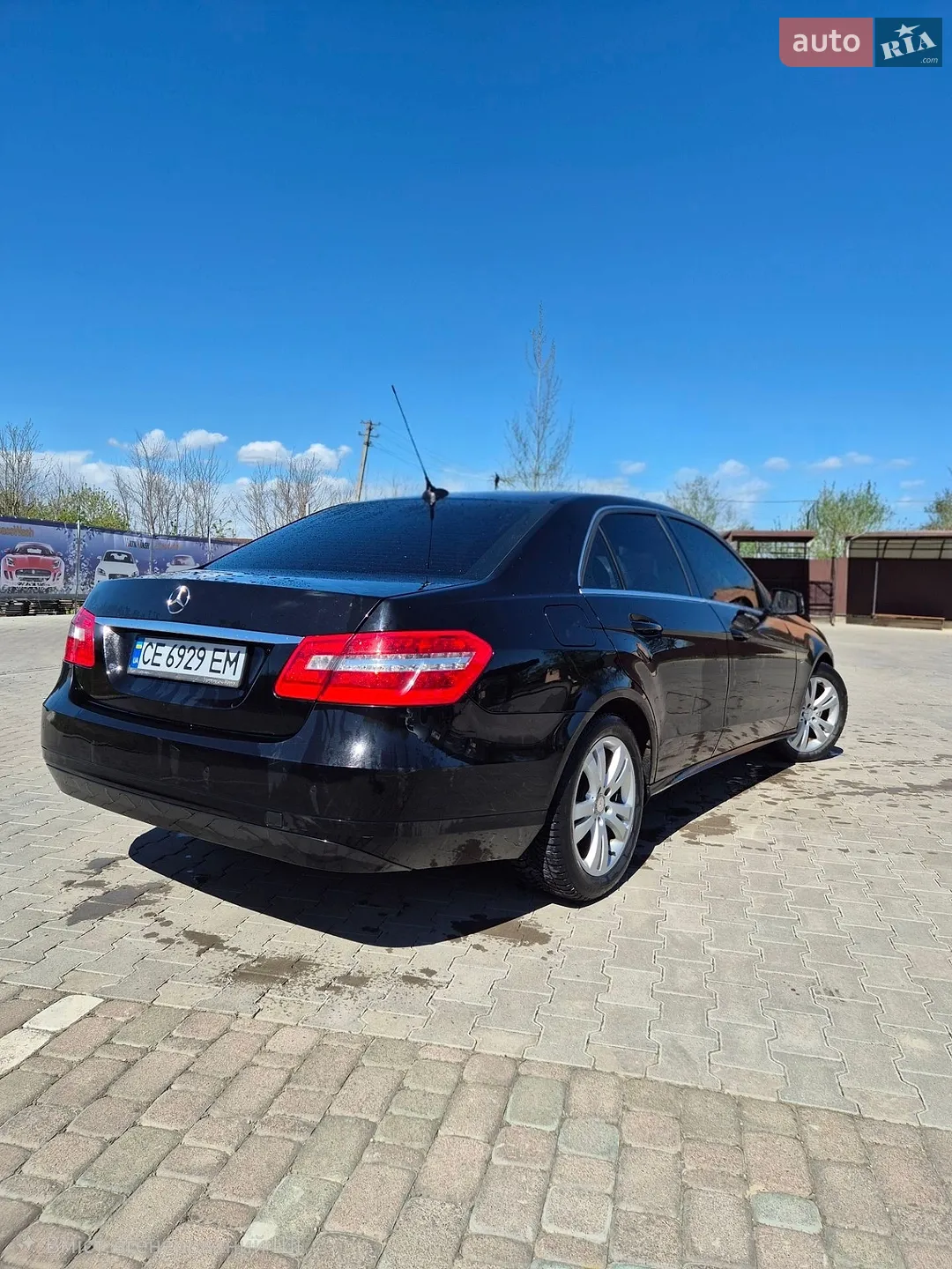 2011 Mercedes-Benz E-klasse - мініатюра 2