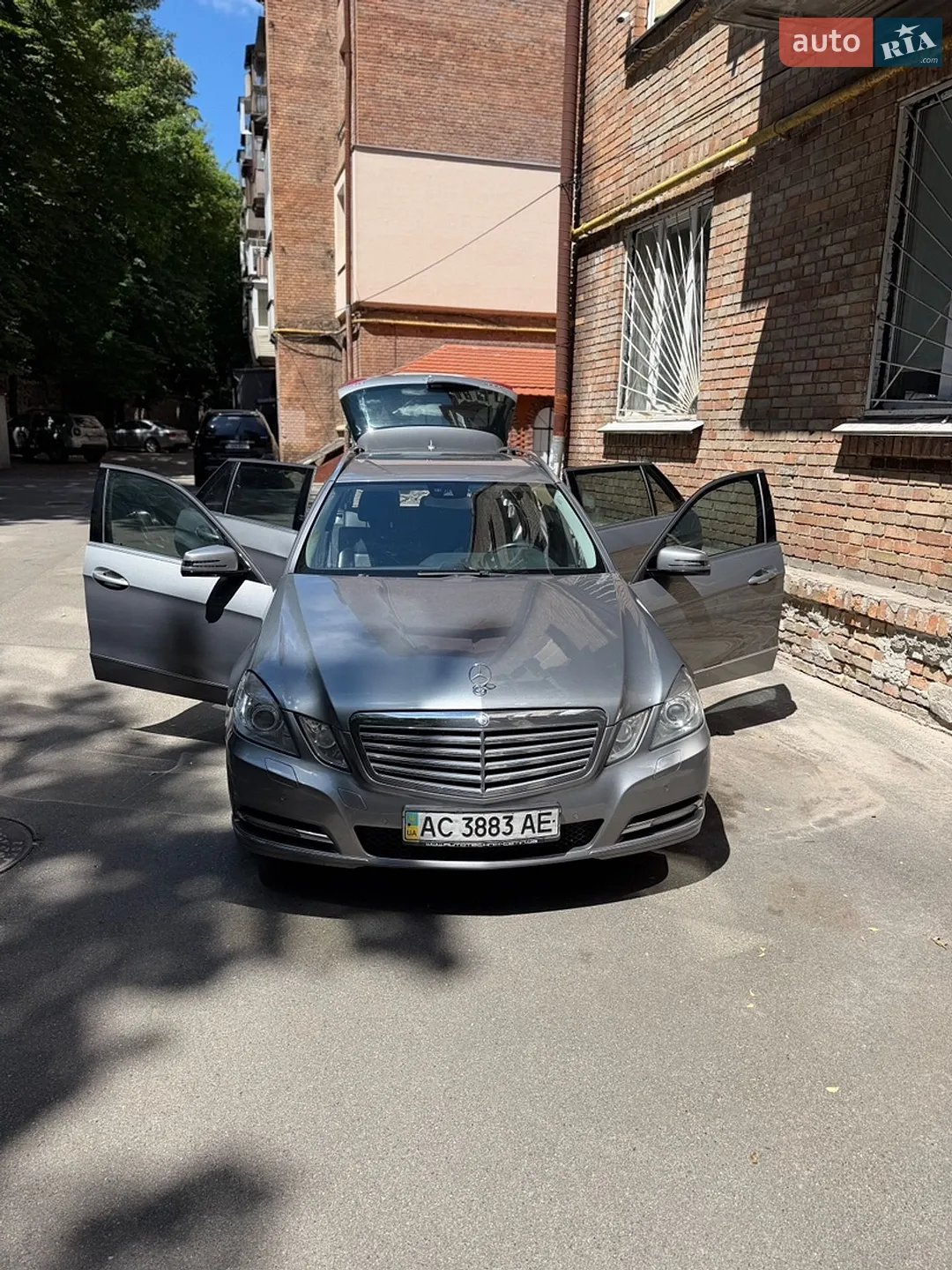 2010 Mercedes-Benz E-klasse - мініатюра 8
