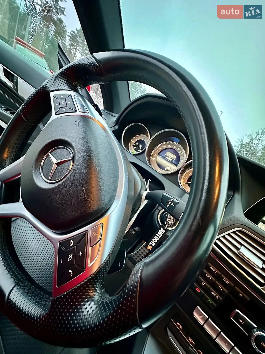 2013 Mercedes-Benz E-klasse - мініатюра 39