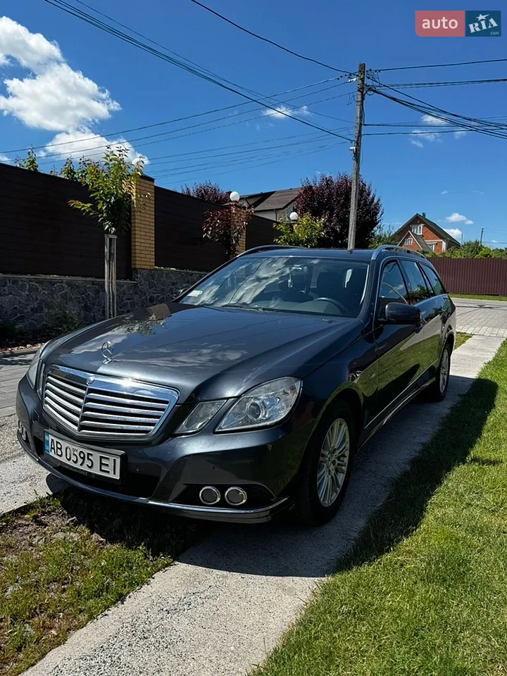 2010 Mercedes-Benz E-klasse - мініатюра 29