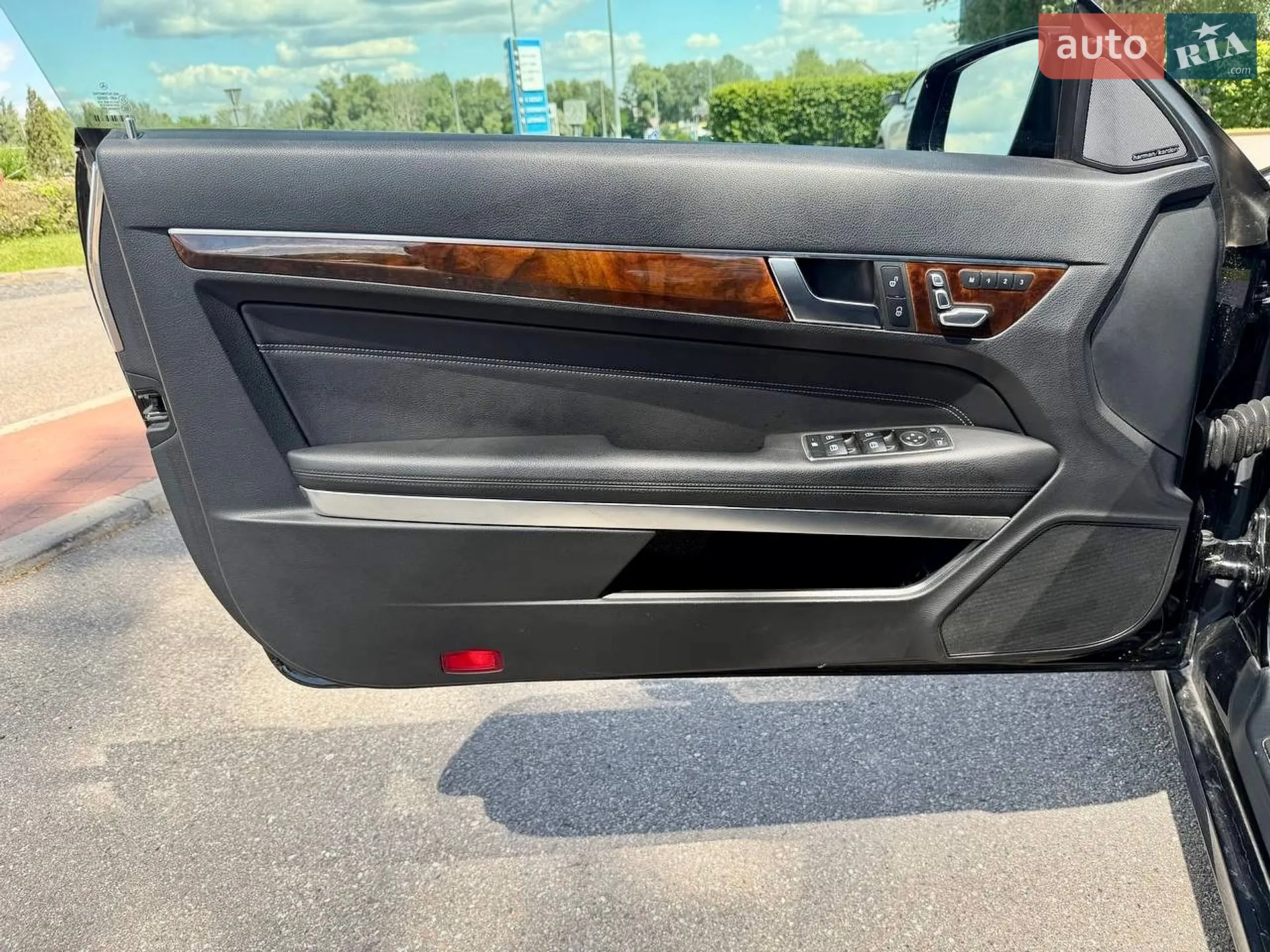 2014 Mercedes-Benz E-klasse - мініатюра 31