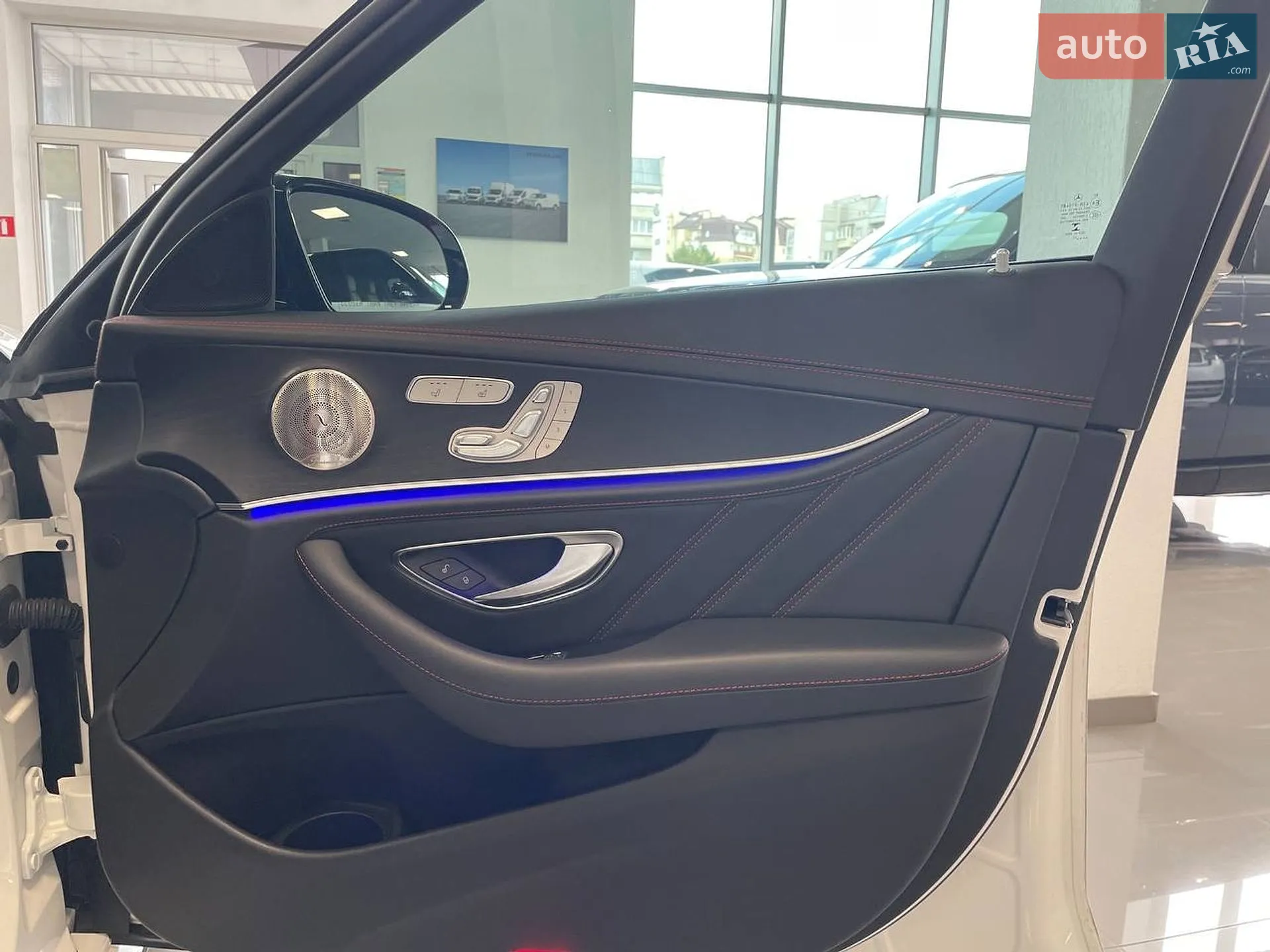2022 Mercedes-Benz E-klasse - мініатюра 11