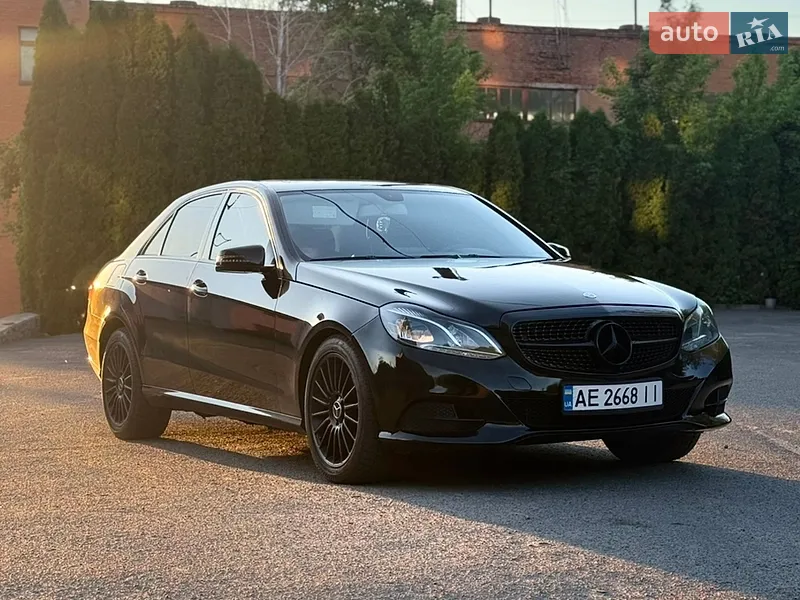 Mercedes-Benz E-Class 2011 VIN WDD2120411A496077 фото оголошення 4 з 68