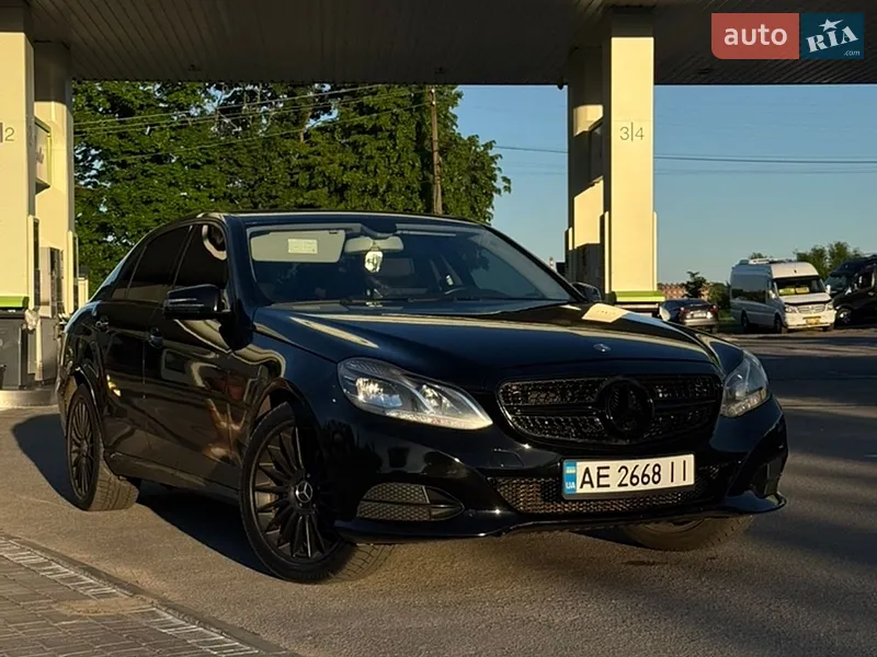 Mercedes-Benz E-Class 2011 VIN WDD2120411A496077 фото оголошення 11 з 68
