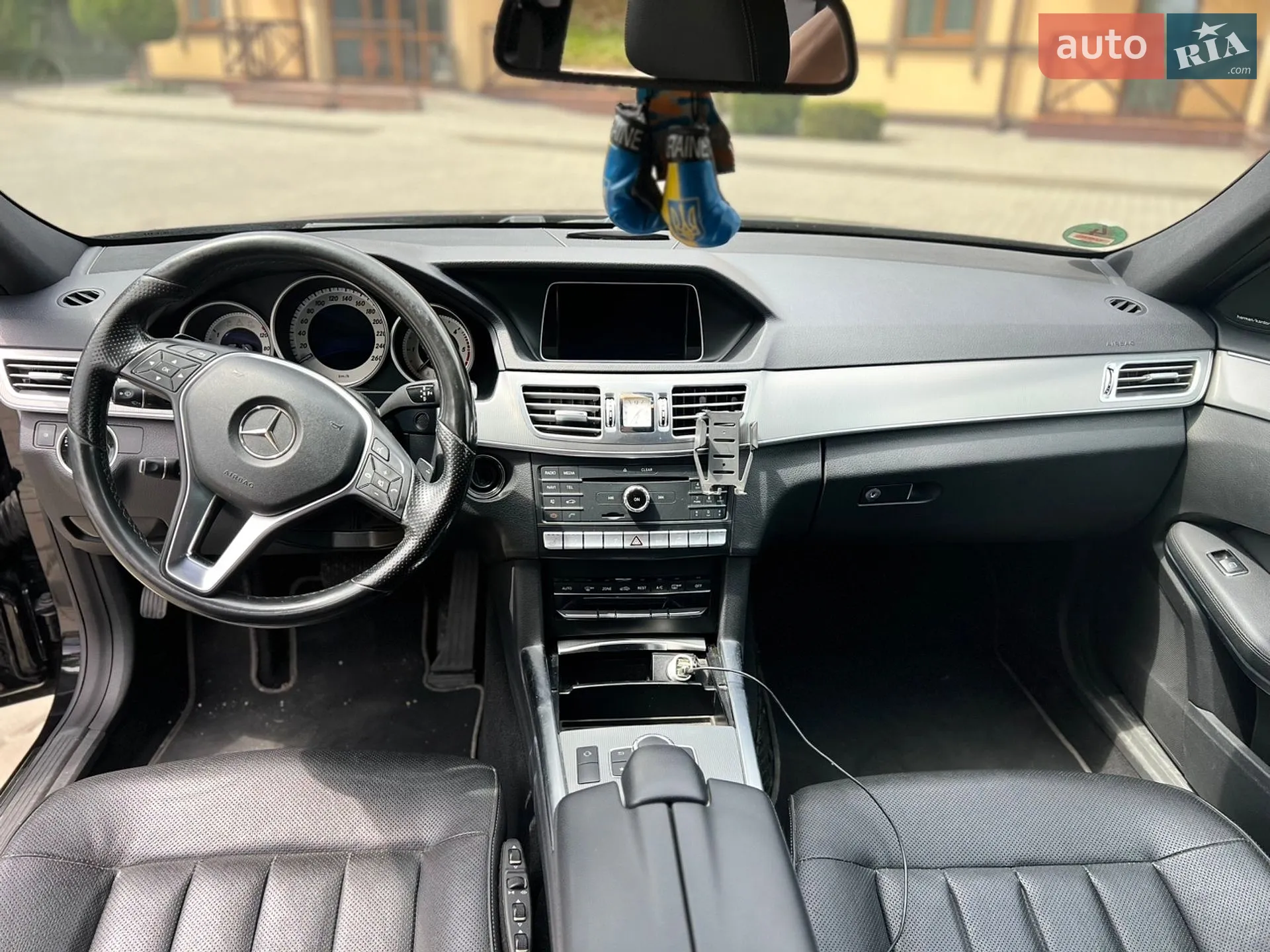 2015 Mercedes-Benz E-klasse - мініатюра 26