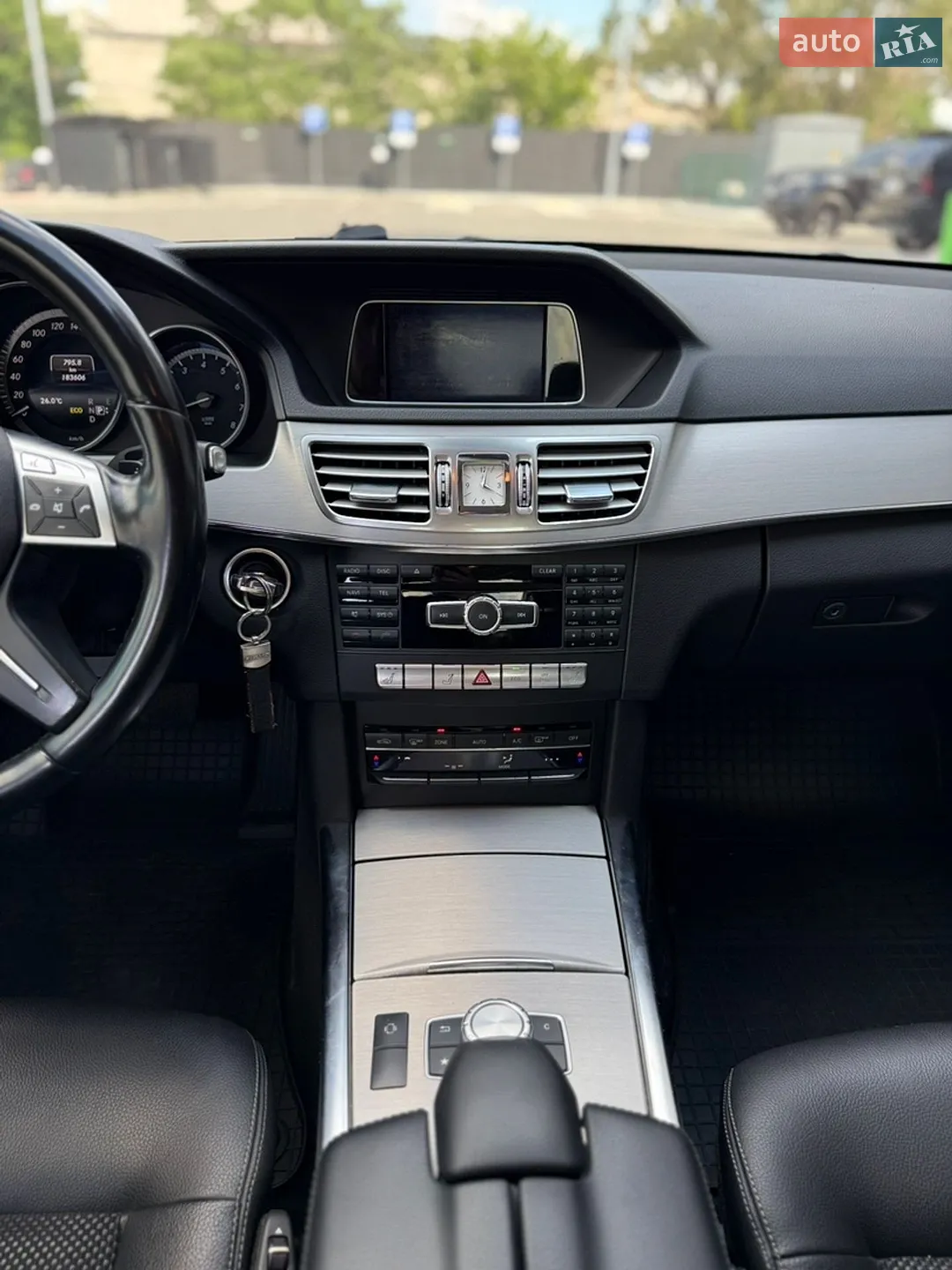 2013 Mercedes-Benz E-klasse - мініатюра 12