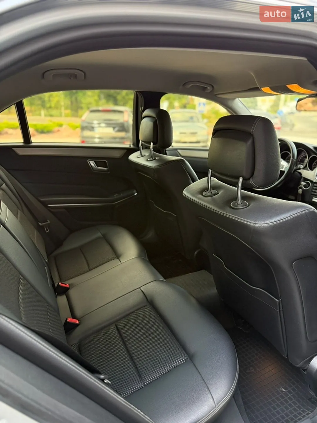 2013 Mercedes-Benz E-klasse - мініатюра 16