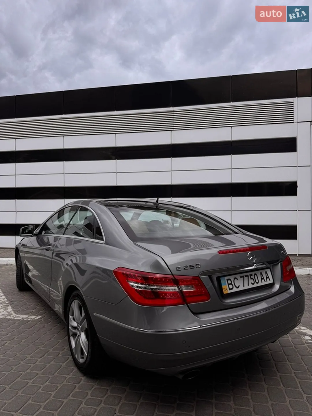 2010 Mercedes-Benz E-klasse - мініатюра 5