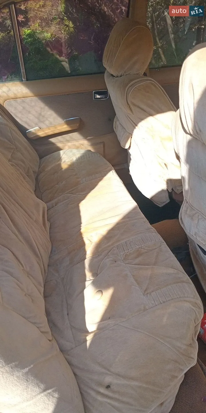 Mercedes-Benz E-Class 1984 VIN WDB1231301A148992 фото оголошення 4 з 6