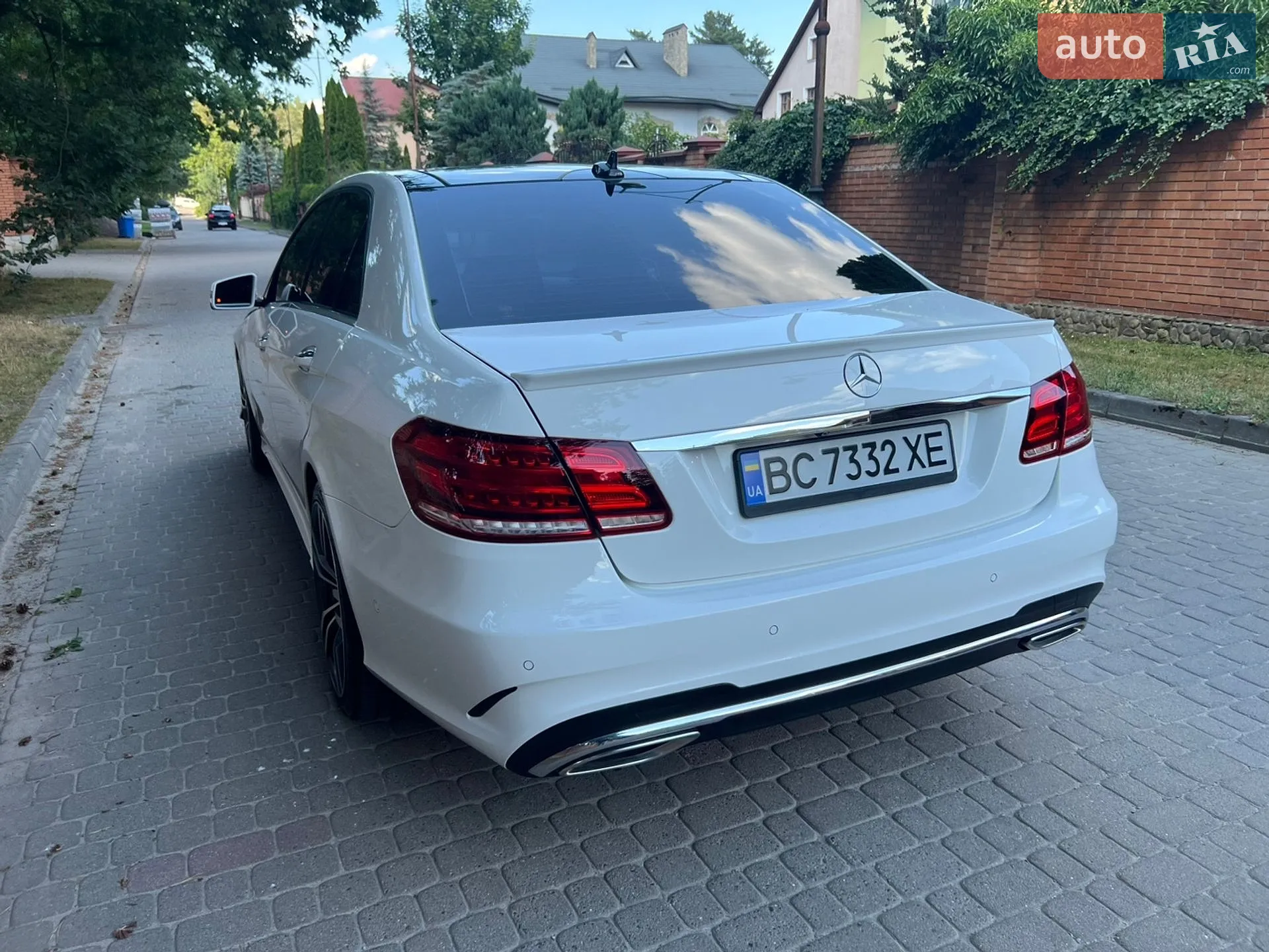 Mercedes-Benz E-Class 2015 VIN WDDHF9HB7GB186586 фото оголошення 9 з 58