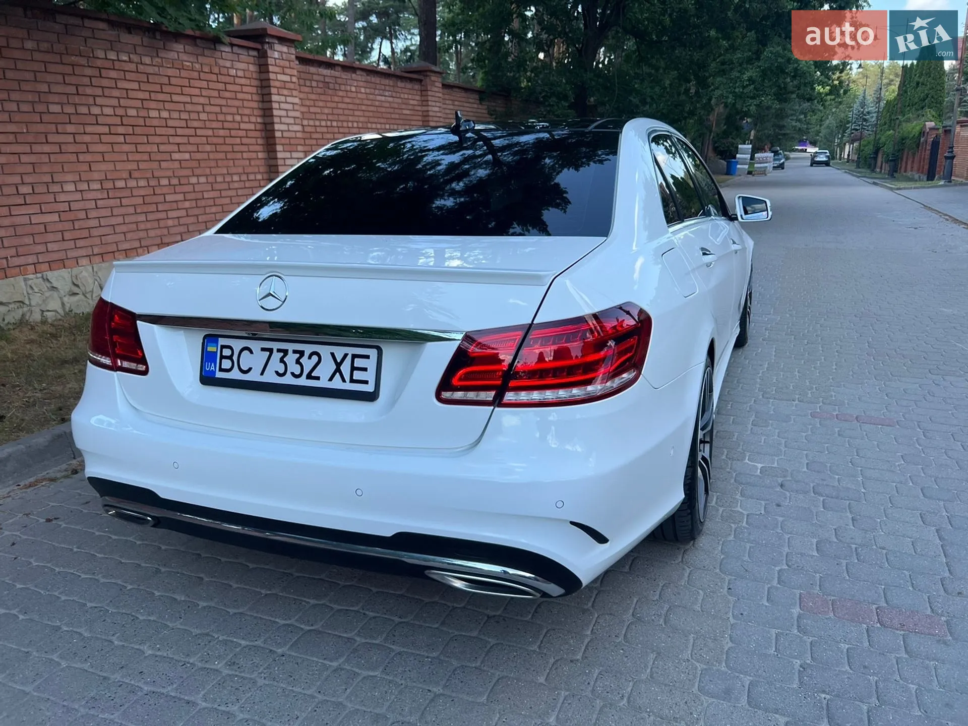 Mercedes-Benz E-Class 2015 VIN WDDHF9HB7GB186586 фото оголошення 10 з 58