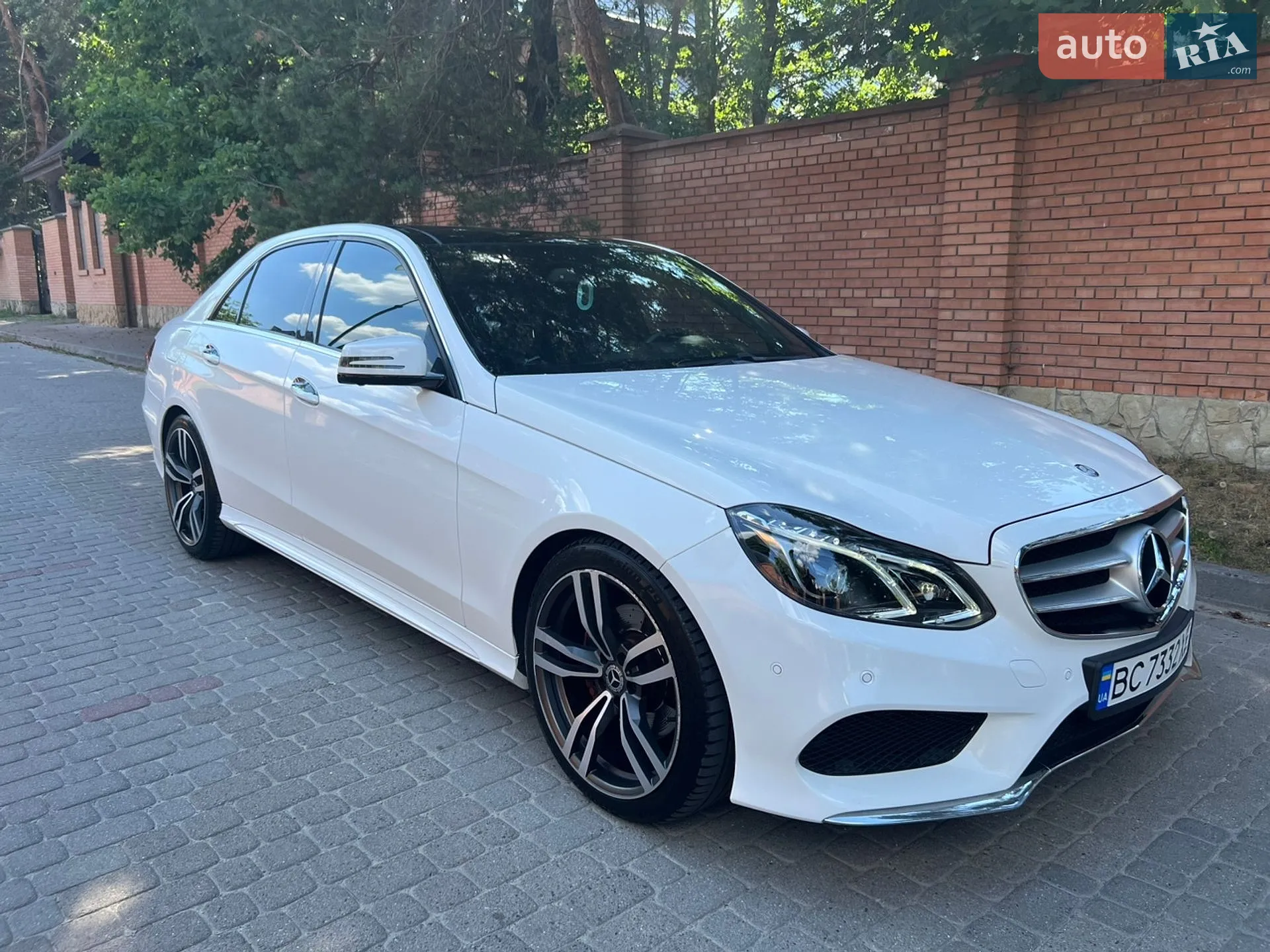Mercedes-Benz E-Class 2015 VIN WDDHF9HB7GB186586 фото оголошення 12 з 58