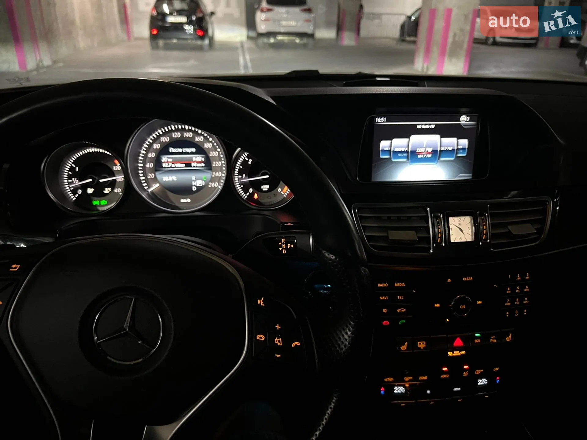 Mercedes-Benz E-Class 2015 VIN WDDHF9HB7GB186586 фото оголошення 31 з 58
