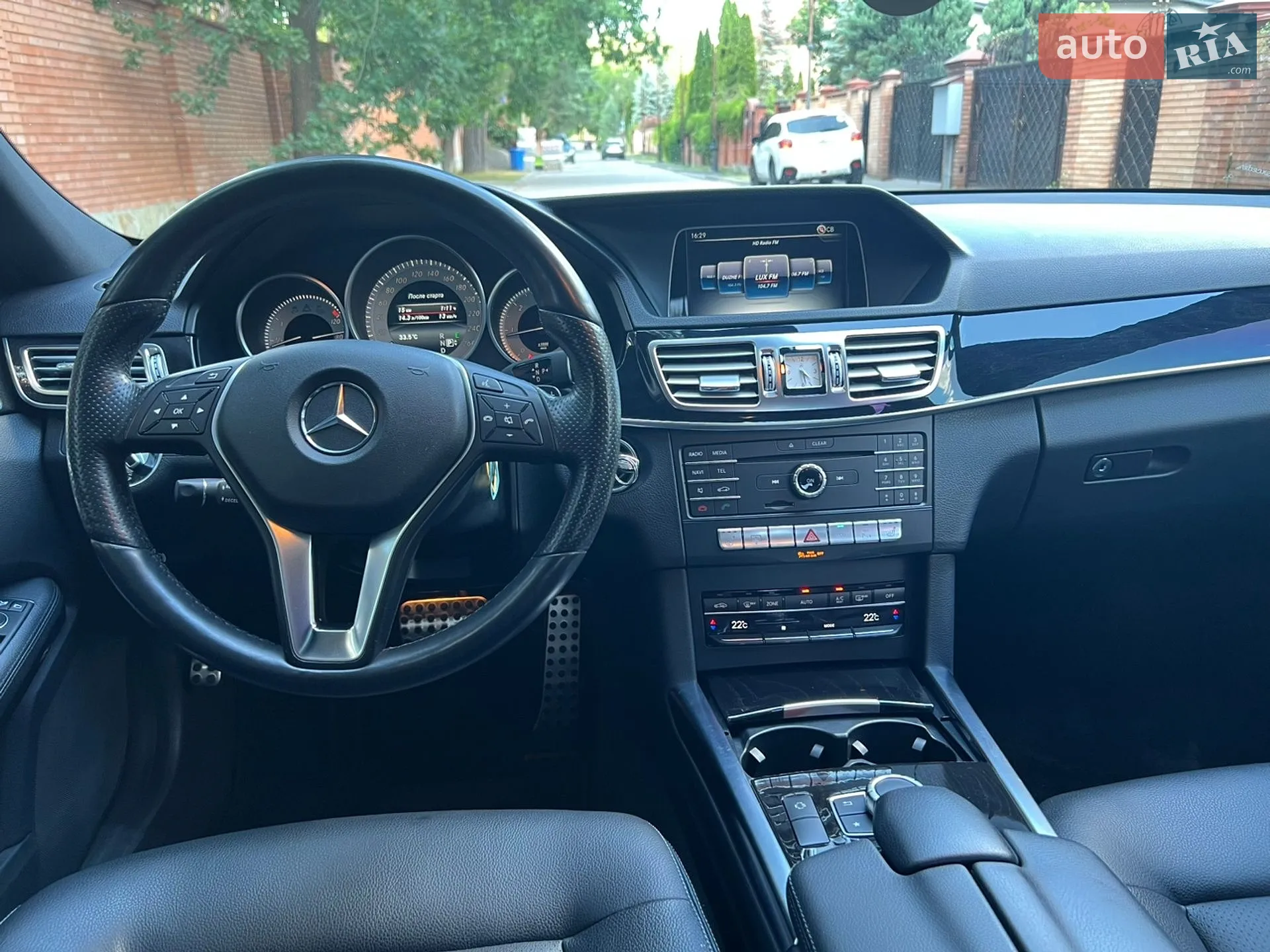 Mercedes-Benz E-Class 2015 VIN WDDHF9HB7GB186586 фото оголошення 37 з 58