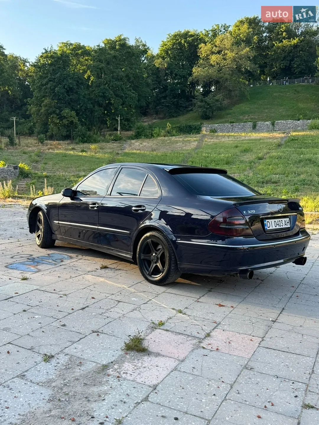 Mercedes-Benz E-Class 2003 VIN WDB2110261A380513 фото оголошення 3 з 10