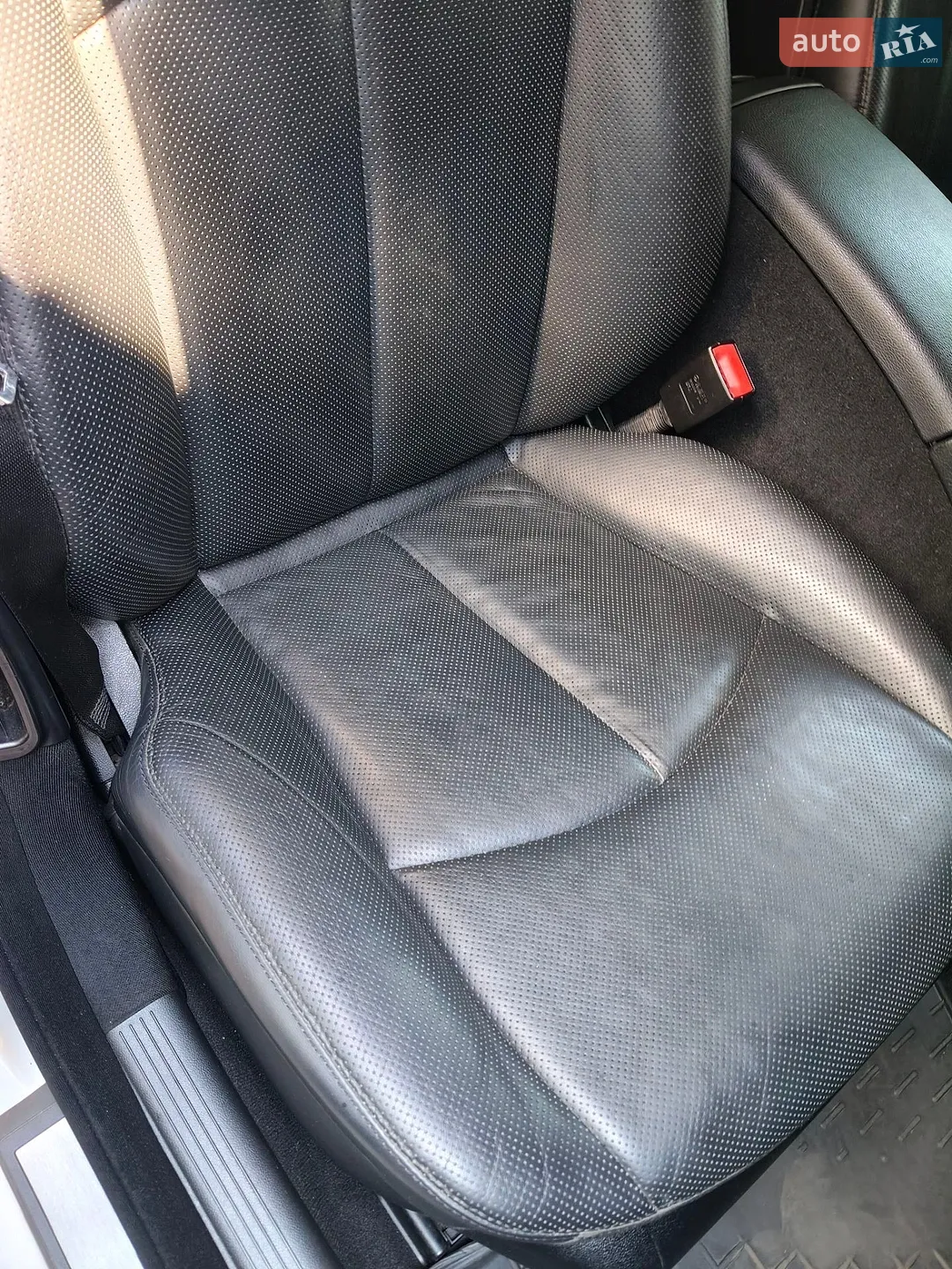 Mercedes-Benz E-Class 2008 VIN WDB2112221B308641 фото оголошення 20 з 40