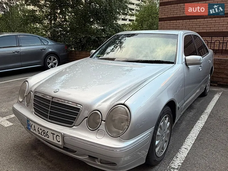 Mercedes-Benz E-Class 2001 VIN WDB2100481B306958 фото оголошення 4 з 45