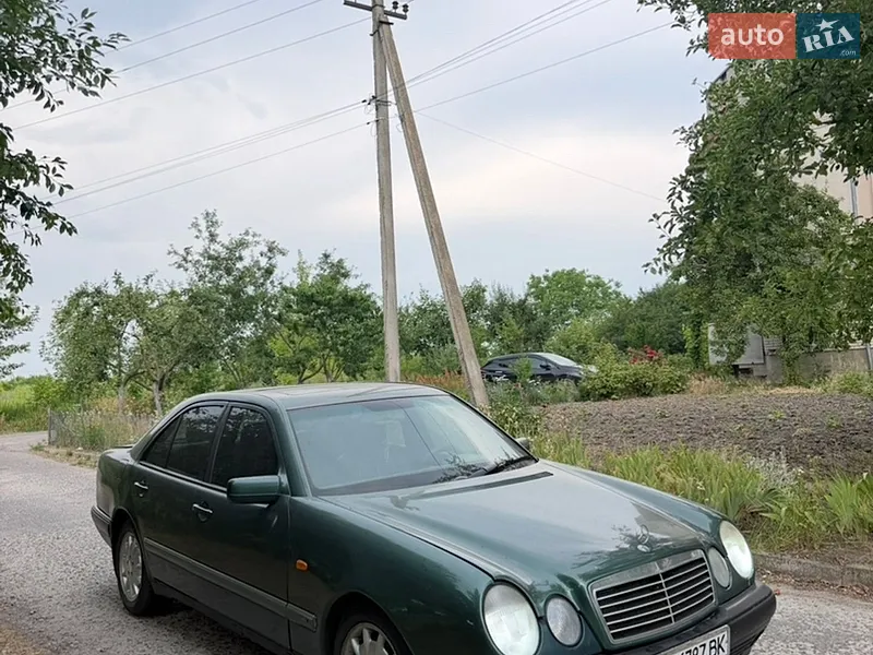 Mercedes-Benz E-Class 1996 VIN WDB2100351A140735 фото оголошення 4 з 39