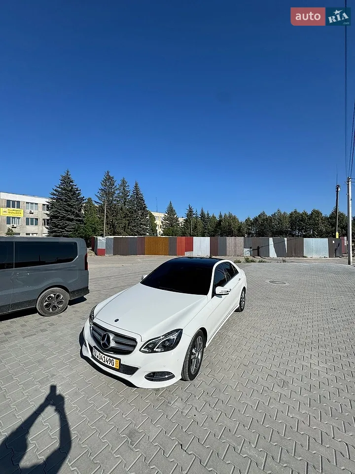 2013 Mercedes-Benz E-klasse - мініатюра 11