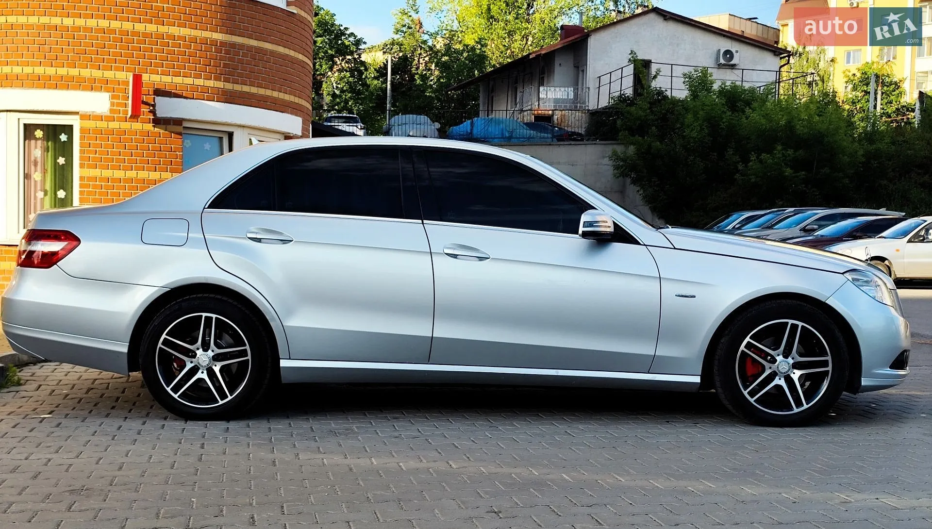 2010 Mercedes-Benz E-klasse - мініатюра 10