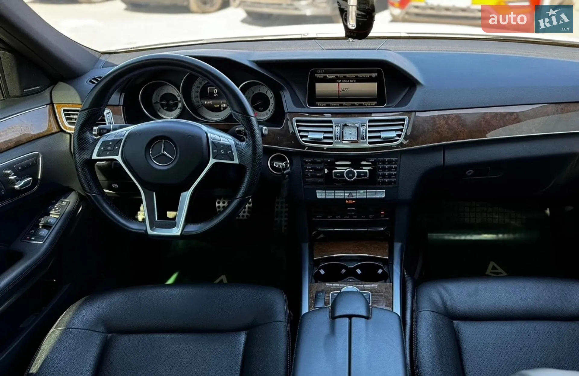 2013 Mercedes-Benz E-klasse - мініатюра 14