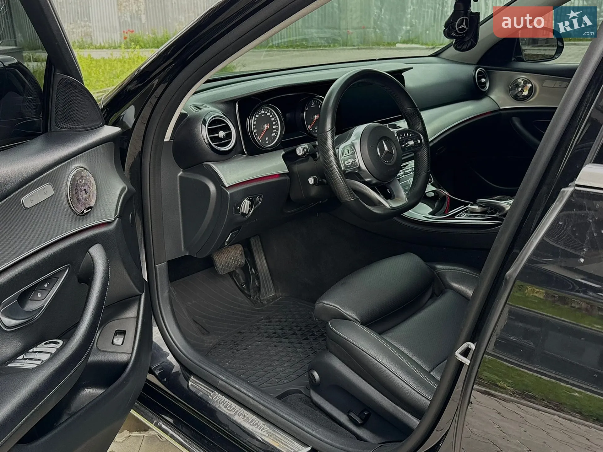 2016 Mercedes-Benz E-klasse - мініатюра 29