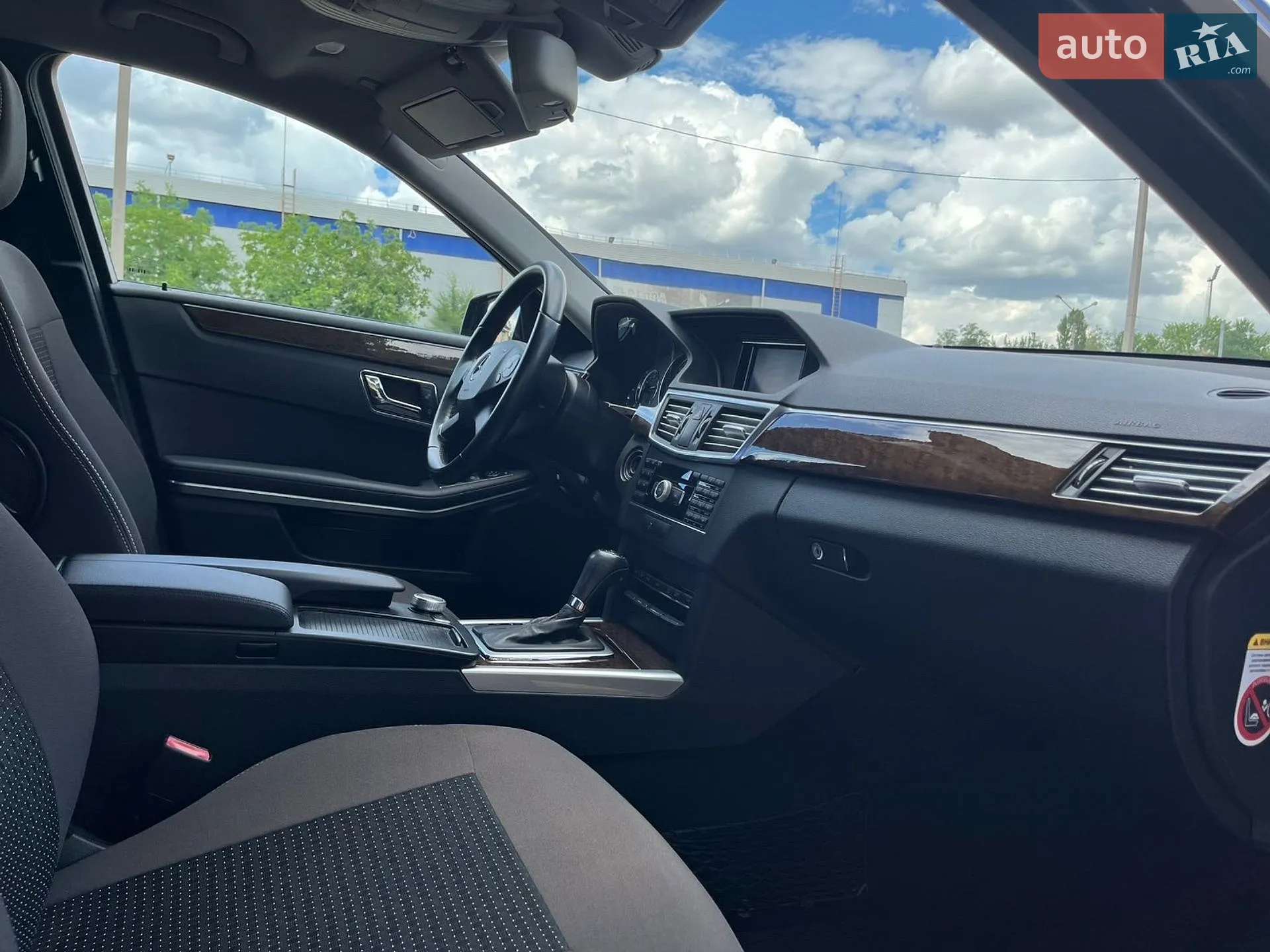 2010 Mercedes-Benz E-klasse - мініатюра 24