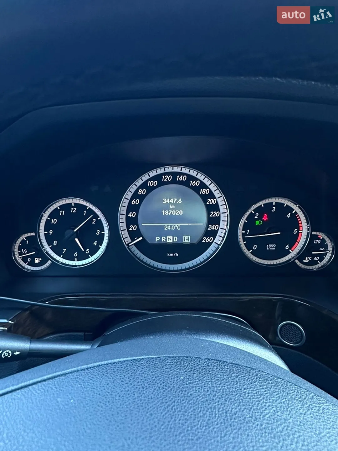 2010 Mercedes-Benz E-klasse - мініатюра 26