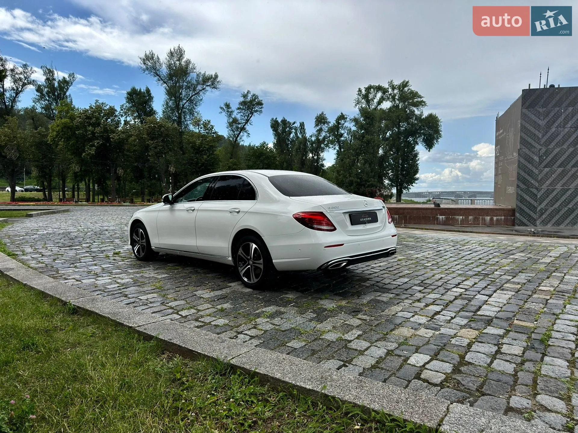 2016 Mercedes-Benz E-klasse - мініатюра 94