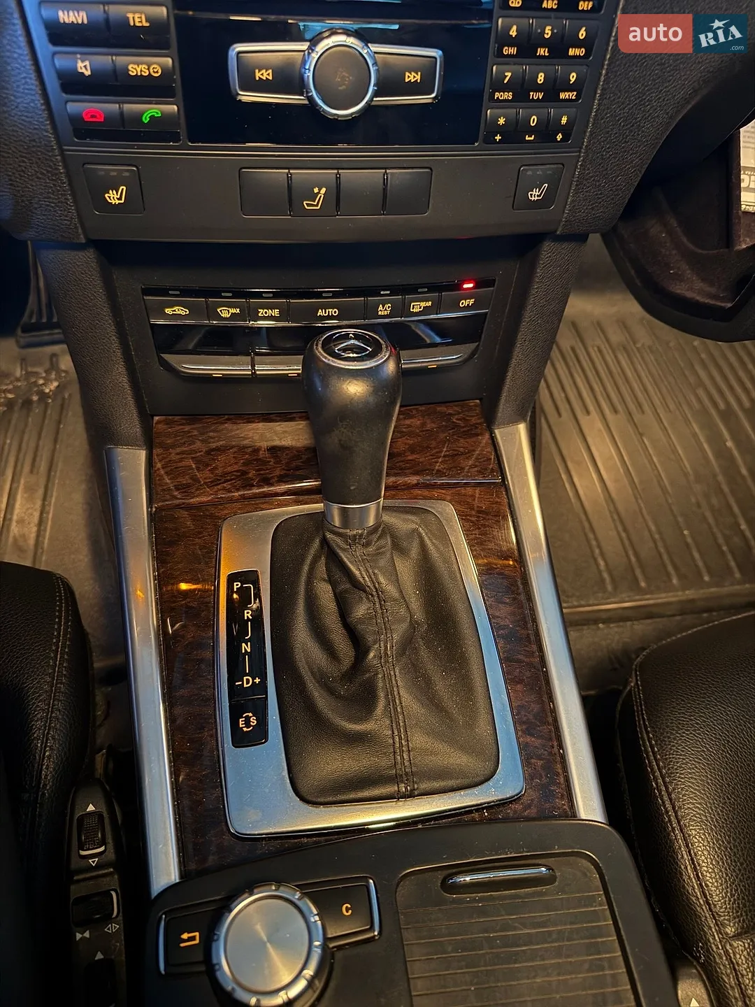 2012 Mercedes-Benz E-klasse - мініатюра 21