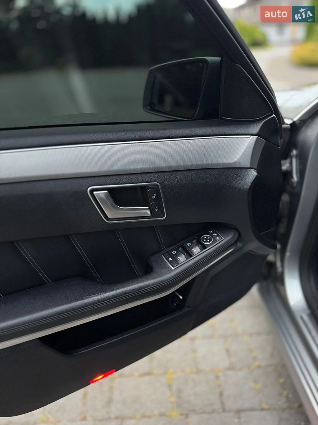 2013 Mercedes-Benz E-klasse - мініатюра 12