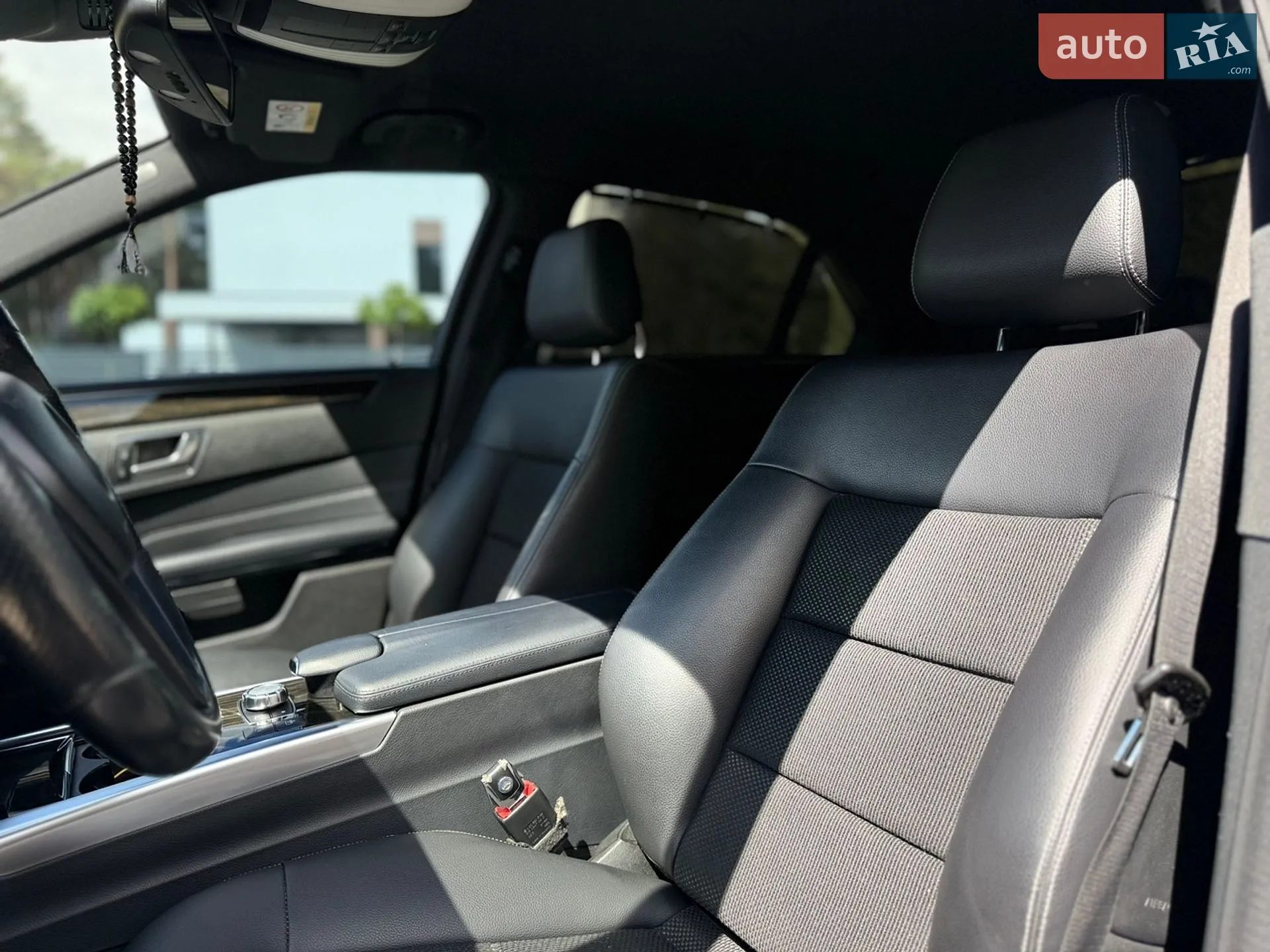 2014 Mercedes-Benz E-klasse - мініатюра 50