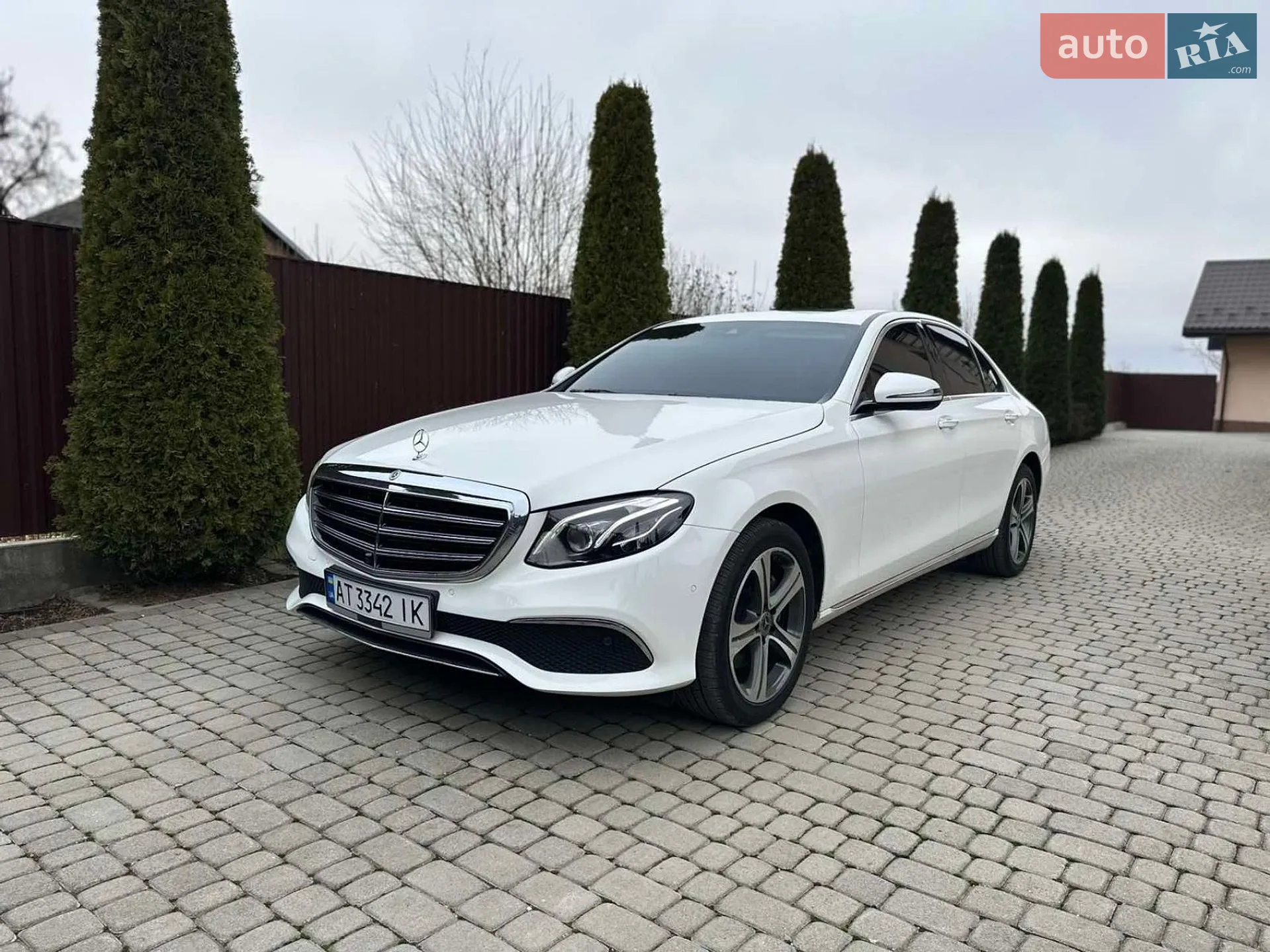 2019 Mercedes-Benz E-klasse - фото 1