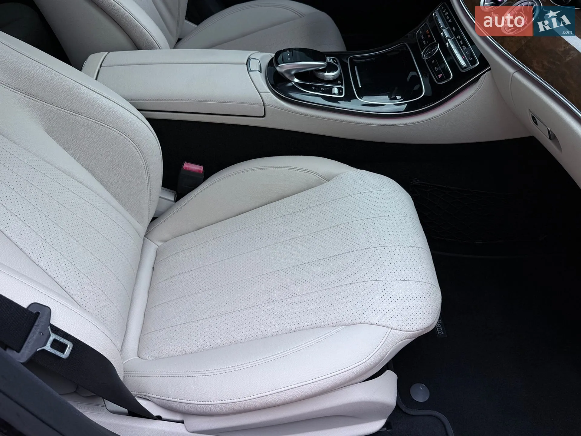 2016 Mercedes-Benz E-klasse - мініатюра 61