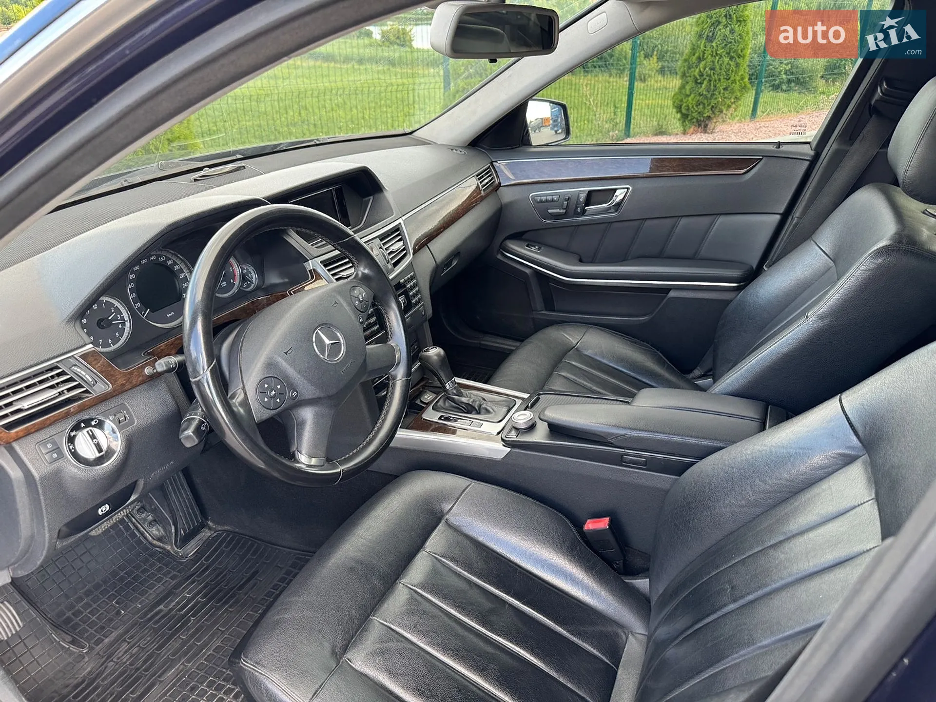 2010 Mercedes-Benz E-klasse - мініатюра 15