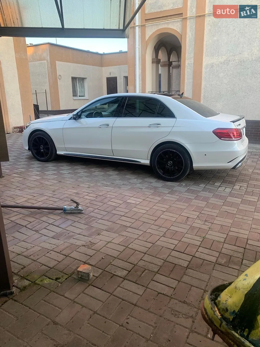 2012 Mercedes-Benz E-klasse - мініатюра 2