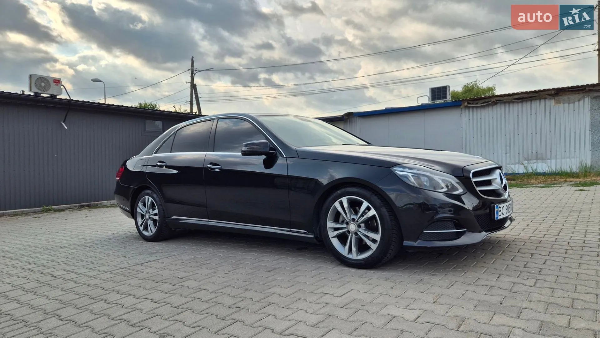2013 Mercedes-Benz E-klasse - мініатюра 12