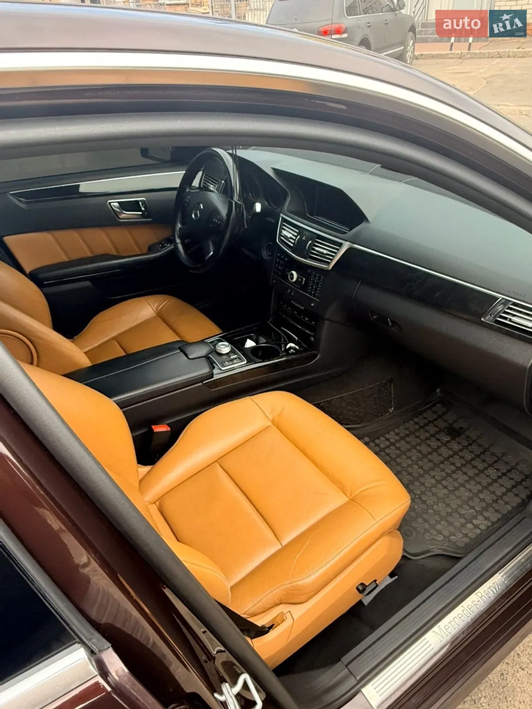 2010 Mercedes-Benz E-klasse - мініатюра 29