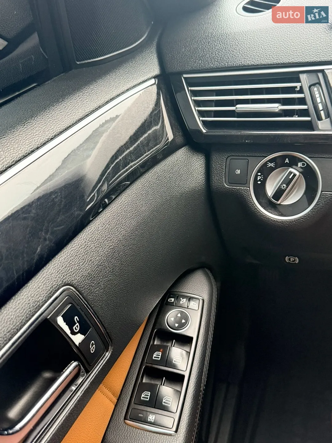 2010 Mercedes-Benz E-klasse - мініатюра 38